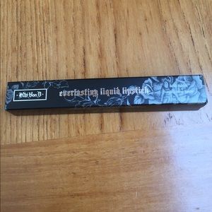 Kat Von D Liquid Lipstick in Double Dare